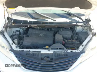 2011 Toyota Sienna LE AAS with VIN 5TDKK3DC1BS150109, listed as a IAAI auction lot 42067808 with 186,811 mi miles and . Bid and sale history available at DreamBid. Image 10.