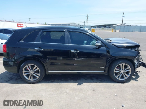 2014 Kia Sorento SX Limited with VIN 5XYKWDA71EG486958, listed as a IAAI auction lot 42483774 with 195,198 mi miles and . Bid and sale history available at DreamBid. Image 14.