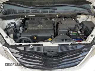 2011 Toyota Sienna LE AAS с VIN 5TDKK3DC3BS041604, выставлен на аукционе Copart как лот 59544695 с пробегом 265 521 миль миль и Списание • Salvage title. История ставок и продаж доступна на DreamBid. Изображение 12.