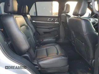 2019 Ford Explorer Limited z VIN 1FM5K7FH4KGB07211, wystawiony jako Copart lot #48483295 z przebiegiem 110 225 mil mil oraz Szkoda całkowita • Salvage title. Historia ofert i sprzedaży dostępna na DreamBid. Obrazek 11.