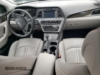 2017 Hyundai Sonata Hybrid Limited with VIN KMHE34L18HA044628, listed as a Copart auction lot 39342804 with 69,958 mi miles. Bid and sale history available at carsss.com. Image 8.