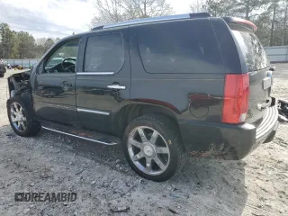 2008 Cadillac Escalade z VIN 1GYEC63828R218315, wystawiony jako Copart lot #43076965 z przebiegiem 184 595 mil mil oraz Szkoda całkowita • Salvage title. Historia ofert i sprzedaży dostępna na DreamBid. Obrazek 2.