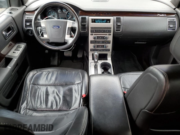 2011 Ford Flex SEL z VIN 2FMGK5CC5BBD18866, wystawiony jako Copart lot #54371635 z przebiegiem 196 085 mil mil oraz Szkoda całkowita • Salvage title. Historia ofert i sprzedaży dostępna na DreamBid. Obrazek 8.