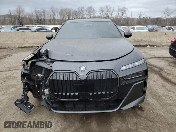 2024 BMW 7 Series 760i xDrive with VIN WBA33EJ08RCR61308, listed as a Copart auction lot 47663095 with 16,294 mi miles and Salvage title. Bid and sale history available at DreamBid. Image 5.