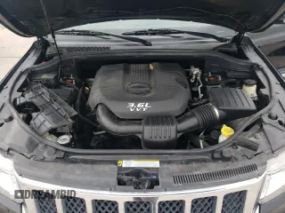 2013 Jeep Grand Cherokee Overland with VIN 1C4RJECG5DC528650, listed as a Copart auction lot 51581684 with 141,050 mi miles and Clean Title. Bid and sale history available at carsss.com. Image 11.