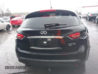 2017 Infiniti QX70 with VIN JN8CS1MW4HM413401, listed as a IAAI auction lot 41948069 with 105,062 mi miles. Bid and sale history available at carsss.com. Image 16.