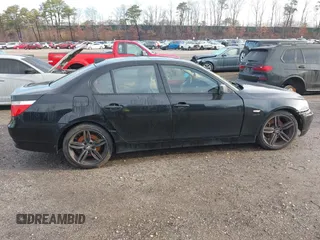 2007 BMW 5 Series 525i with VIN WBANE535X7CW59611, listed as a IAAI auction lot 41850206 with 209,571 mi miles and . Bid and sale history available at carsss.com. Image 13.