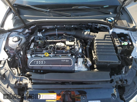 2019 Audi RS 3 z VIN WUABWGFF5KA906737, wystawiony jako Copart lot #41534155 z przebiegiem 22 784 mil mil oraz Szkoda całkowita • Salvage title. Historia ofert i sprzedaży dostępna na DreamBid. Obrazek 12.