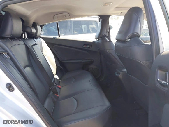 2019 Toyota Prius L Eco with VIN JTDKARFU5K3095256, listed as a IAAI auction lot 41594352 with 72,480 mi miles. Bid and sale history available at carsss.com. Image 8.