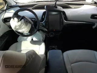 2020 Toyota Prius LE z VIN JTDKARFPXL3124035, wystawiony jako Copart lot #53996215 z przebiegiem Nie podano mil oraz Szkoda całkowita • Salvage title. Historia ofert i sprzedaży dostępna na DreamBid. Obrazek 8.