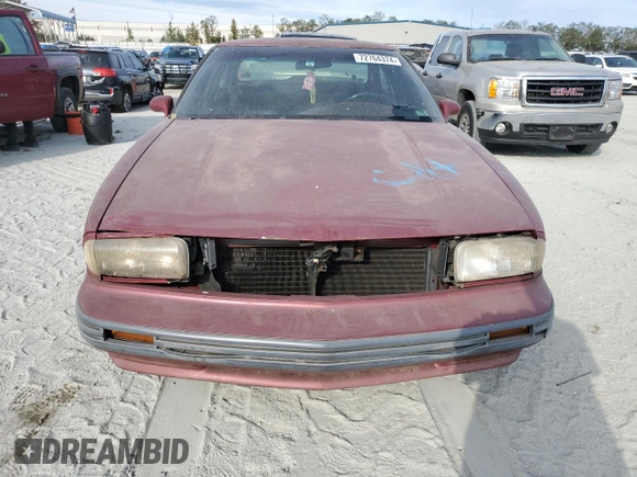 1994 Oldsmobile 88 z VIN 1G3HN52LXR4821055, wystawiony jako Copart lot #72764374 z przebiegiem 189 600 mil mil oraz Czysty tytuł • Clean title. Historia ofert i sprzedaży dostępna na DreamBid. Obrazek 5.