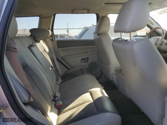 2006 Jeep Grand Cherokee Overland with VIN 1J8HR68226C196931, listed as a Copart auction lot 86376914 with 110,795 mi miles and Salvage Title. Bid and sale history available at carsss.com. Image 11.