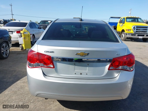 2015 Chevrolet Cruze LT with VIN 1G1PC5SB1F7149754, listed as a IAAI auction lot 42009935 with 156,173 mi miles. Bid and sale history available at carsss.com. Image 17.