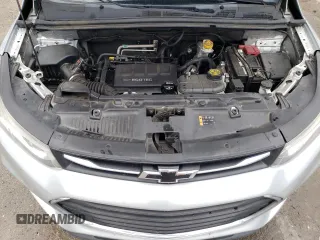 2017 Chevrolet Trax LS z VIN 3GNCJKSB5HL265801, wystawiony jako Copart lot #56644365 z przebiegiem 173 383 mil mil oraz Szkoda całkowita • Salvage title. Historia ofert i sprzedaży dostępna na DreamBid. Obrazek 12.