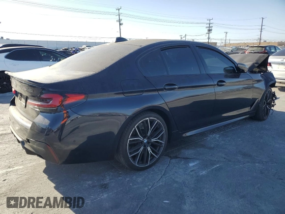 2021 BMW 5 Series M550i xDrive z VIN WBA13BK06MCF92173, wystawiony jako Copart lot #87707035 z przebiegiem Nie podano mil oraz Szkoda całkowita • Salvage title. Historia ofert i sprzedaży dostępna na DreamBid. Obrazek 3.