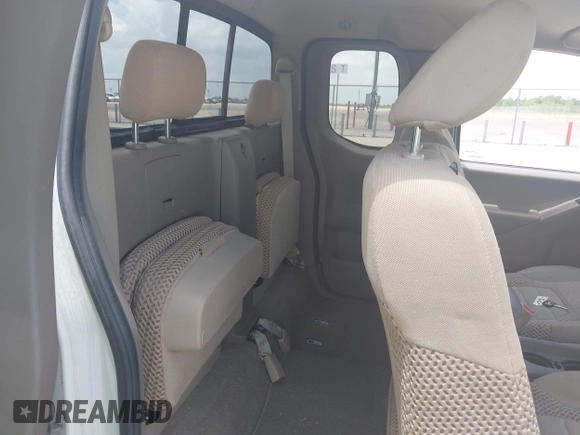 2015 Nissan Frontier SV with VIN 1N6AD0CU5FN731636, listed as a IAAI auction lot 42559546 with 118,215 mi miles and . Bid and sale history available at DreamBid. Image 8.