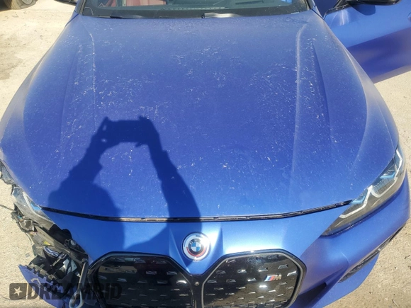 2023 BMW i4 M50 z VIN WBY33AW09PFN63345, wystawiony jako Copart lot #47594275 z przebiegiem 190 mil mil oraz Szkody całkowita. Historia ofert i sprzedaży dostępna na DreamBid. Obrazek 11.