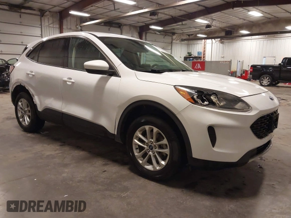 2020 Ford Escape SE z VIN 1FMCU9G66LUB84594, wystawiony jako IAAI lot #42260684 z przebiegiem 148 001 mil mil oraz . Historia ofert i sprzedaży dostępna na DreamBid. Obrazek 1.