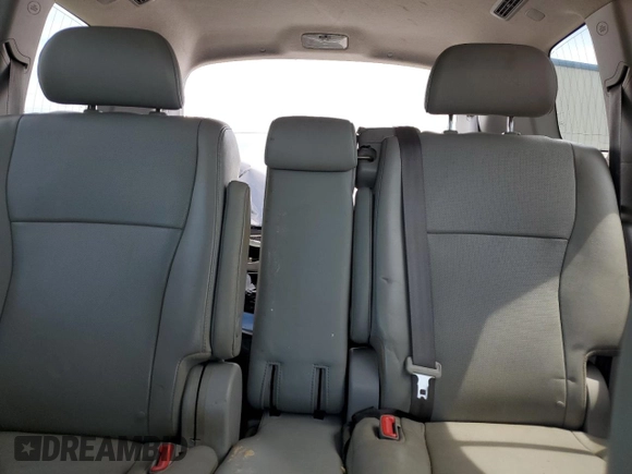 2013 Toyota Highlander Limited with VIN 5TDYK3EH7DS127358, listed as a Copart auction lot 60019995 with 152,498 mi miles and Salvage title. Bid and sale history available at DreamBid. Image 10.
