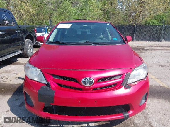 2012 Toyota Corolla L with VIN 2T1BU4EE3CC800424, listed as a IAAI auction lot 42071780 with 204,196 mi miles. Bid and sale history available at carsss.com. Image 6.
