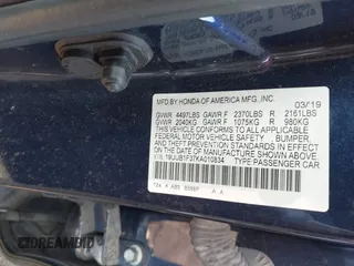 2019 Acura TLX z VIN 19UUB1F37KA010834, wystawiony jako IAAI lot #42448379 z przebiegiem 83 098 mil mil oraz . Historia ofert i sprzedaży dostępna na DreamBid. Obrazek 9.