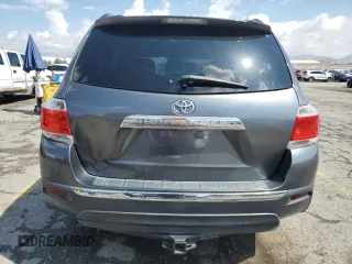 2013 Toyota Highlander Limited with VIN 5TDYK3EH5DS122904, listed as a Copart auction lot 55686225 with 221,905 mi miles and Salvage title. Bid and sale history available at DreamBid. Image 6.