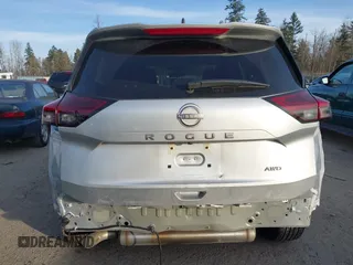 2024 Nissan Rogue S with VIN 5N1BT3AB1RC726491, listed as a IAAI auction lot 41372611 with 6,620 mi miles and . Bid and sale history available at DreamBid. Image 17.