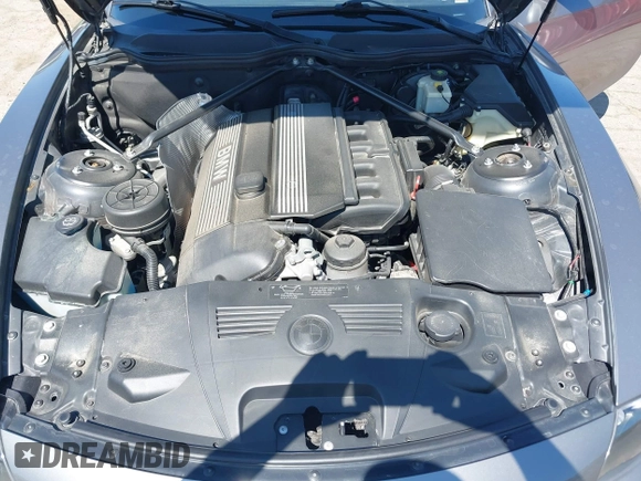 2004 BMW Z4 2.5i with VIN 4USBT33454LR66908, listed as a IAAI auction lot 42013003 with 71,368 mi miles and . Bid and sale history available at DreamBid. Image 10.