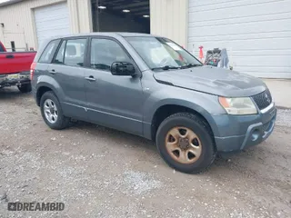 2007 Suzuki Grand Vitara with VIN JS3TE941474203094, listed as a IAAI auction lot 42092310 with 176,903 mi miles. Bid and sale history available at carsss.com. Image 1.
