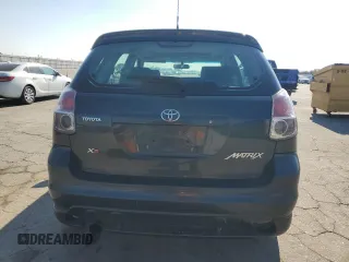2006 Toyota Matrix STD z VIN 2T1KR32E36C585907, wystawiony jako Copart lot #42978365 z przebiegiem 159 830 mil mil oraz Szkoda całkowita • Salvage title. Historia ofert i sprzedaży dostępna na DreamBid. Obrazek 6.