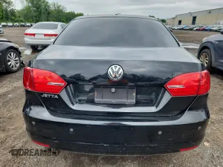 2012 Volkswagen Jetta S z VIN 3VW2K7AJ4CM409183, wystawiony jako Copart lot #63985765 z przebiegiem 160 645 mil mil oraz Szkoda całkowita • Salvage title. Historia ofert i sprzedaży dostępna na DreamBid. Obrazek 6.