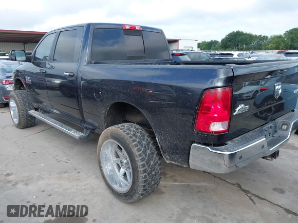 2016 Ram 2500 SLT with VIN 3C6UR5DL6GG113215, listed as a IAAI auction lot 42211606 with 182,680 mi miles. Bid and sale history available at carsss.com. Image 3.