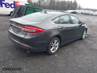 2018 Ford Fusion SE with VIN 3FA6P0HD8JR174211, listed as a IAAI auction lot 41910459 with 83,787 mi miles. Bid and sale history available at carsss.com. Image 4.