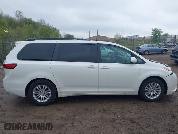 2017 Toyota Sienna XLE Auto Access Seat с VIN 5TDYZ3DC5HS864503, выставлен на аукционе IAAI как лот 42176788 с пробегом 113 755 миль миль и . История ставок и продаж доступна на DreamBid. Изображение 13.