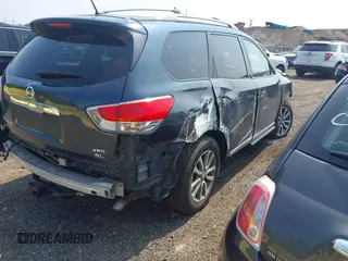 2014 Nissan Pathfinder S with VIN 5N1AR2MM0EC683354, listed as a IAAI auction lot 42413348 with 95,089 mi miles and . Bid and sale history available at DreamBid. Image 4.