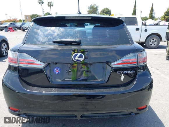 2011 Lexus CT 200h z VIN JTHKD5BH2B2034282, wystawiony jako IAAI lot #42163651 z przebiegiem 201 669 mil mil oraz . Historia ofert i sprzedaży dostępna na DreamBid. Obrazek 16.