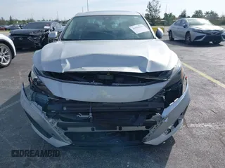 2023 Nissan Altima SL with VIN 1N4BL4EV6PN413992, listed as a IAAI auction lot 41644642 with 40,974 mi miles and . Bid and sale history available at DreamBid. Image 6.