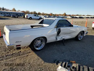 1986 Chevrolet El Camino SS z VIN 3GCCW80H2GS916116, wystawiony jako Copart lot #81963944 z przebiegiem 21 988 mil mil oraz Szkoda całkowita • Salvage title. Historia ofert i sprzedaży dostępna na DreamBid. Obrazek 3.