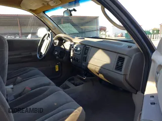 2001 Dodge Dakota with VIN 1B7GL22X11S337066, listed as a IAAI auction lot 41008648 with 270,749 mi miles. Bid and sale history available at carsss.com. Image 5.