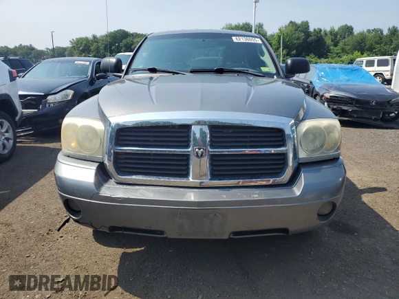 2005 Dodge Dakota SLT with VIN 1D7HW42N05S140228, listed as a Copart auction lot 62136055 with 191,663 mi miles and Clean title. Bid and sale history available at DreamBid. Image 5.
