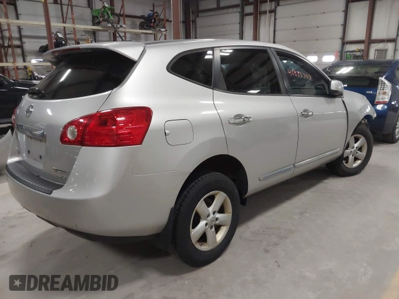 2013 Nissan Rogue S with VIN JN8AS5MV3DW661921, listed as a IAAI auction lot 41975303 with 116,929 mi miles and . Bid and sale history available at DreamBid. Image 4.