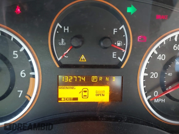 2010 Nissan Titan SE with VIN 1N6BA0EK8AN326047, listed as a IAAI auction lot 41820275 with 132,774 mi miles. Bid and sale history available at carsss.com. Image 7.