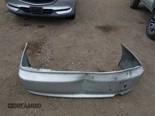 2000 Honda Civic EX z VIN 1HGEJ8146YL032322, wystawiony jako IAAI lot #42348898 z przebiegiem 242 702 mil mil oraz . Historia ofert i sprzedaży dostępna na DreamBid. Obrazek 11.