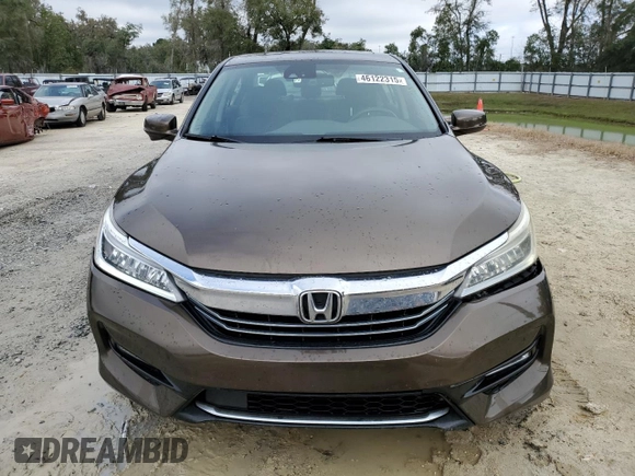 2017 Honda Accord Touring z VIN JHMCR6F74HC023722, wystawiony jako Copart lot #46122315 z przebiegiem Nie podano mil oraz Szkoda całkowita • Salvage title. Historia ofert i sprzedaży dostępna na DreamBid. Obrazek 5.