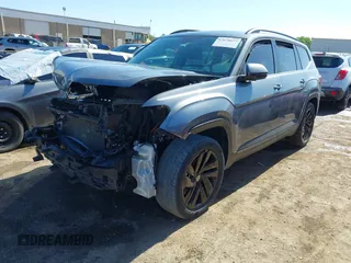 2022 Volkswagen Atlas SE с VIN 1V2KR2CA1NC536507, выставлен на аукционе IAAI как лот 42078077 с пробегом 59 539 миль миль и . История ставок и продаж доступна на DreamBid. Изображение 19.