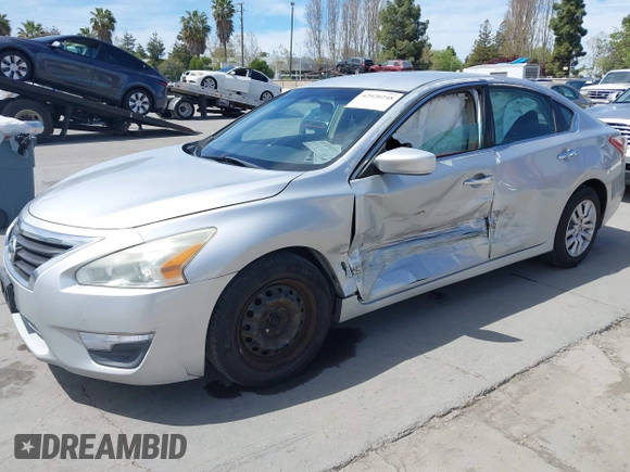 2013 Nissan Altima SV with VIN 1N4AL3AP4DN517857, listed as a IAAI auction lot 42020248 with 234,536 mi miles and . Bid and sale history available at carsss.com. Image 2.