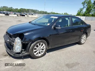 2010 Volkswagen Jetta Limited Edition с VIN 3VWAZ7AJ5AM113660, выставлен на аукционе Copart как лот 54730925 с пробегом 103 103 миль миль и Списание • Salvage title. История ставок и продаж доступна на DreamBid. Изображение 1.
