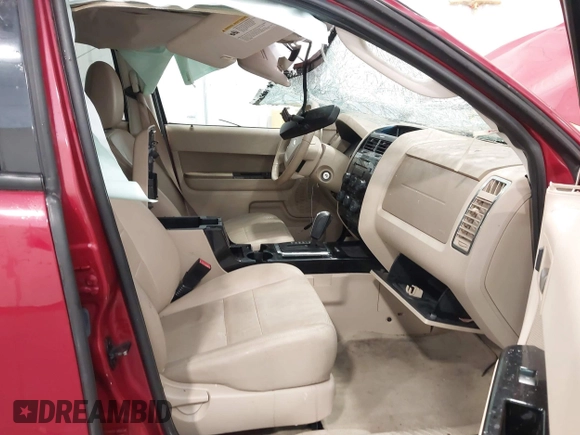 2011 Ford Escape Limited with VIN 1FMCU9EG0BKB84077, listed as a IAAI auction lot 41677063 with 93,860 mi miles. Bid and sale history available at carsss.com. Image 5.