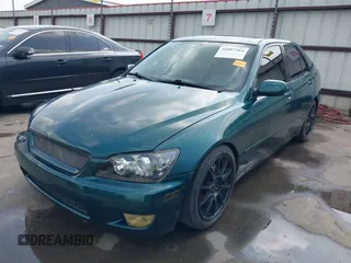 2001 Lexus IS with VIN JTHBD182710026748, listed as a IAAI auction lot 41887264 with 215,020 mi miles. Bid and sale history available at carsss.com. Image 2.