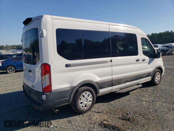 2021 Ford Transit Passenger XL with VIN 1FBAX2C84MKA04547, listed as a Copart auction lot 72682074 with 87,077 mi miles and Salvage Title. Bid and sale history available at DreamBid. Image 3.